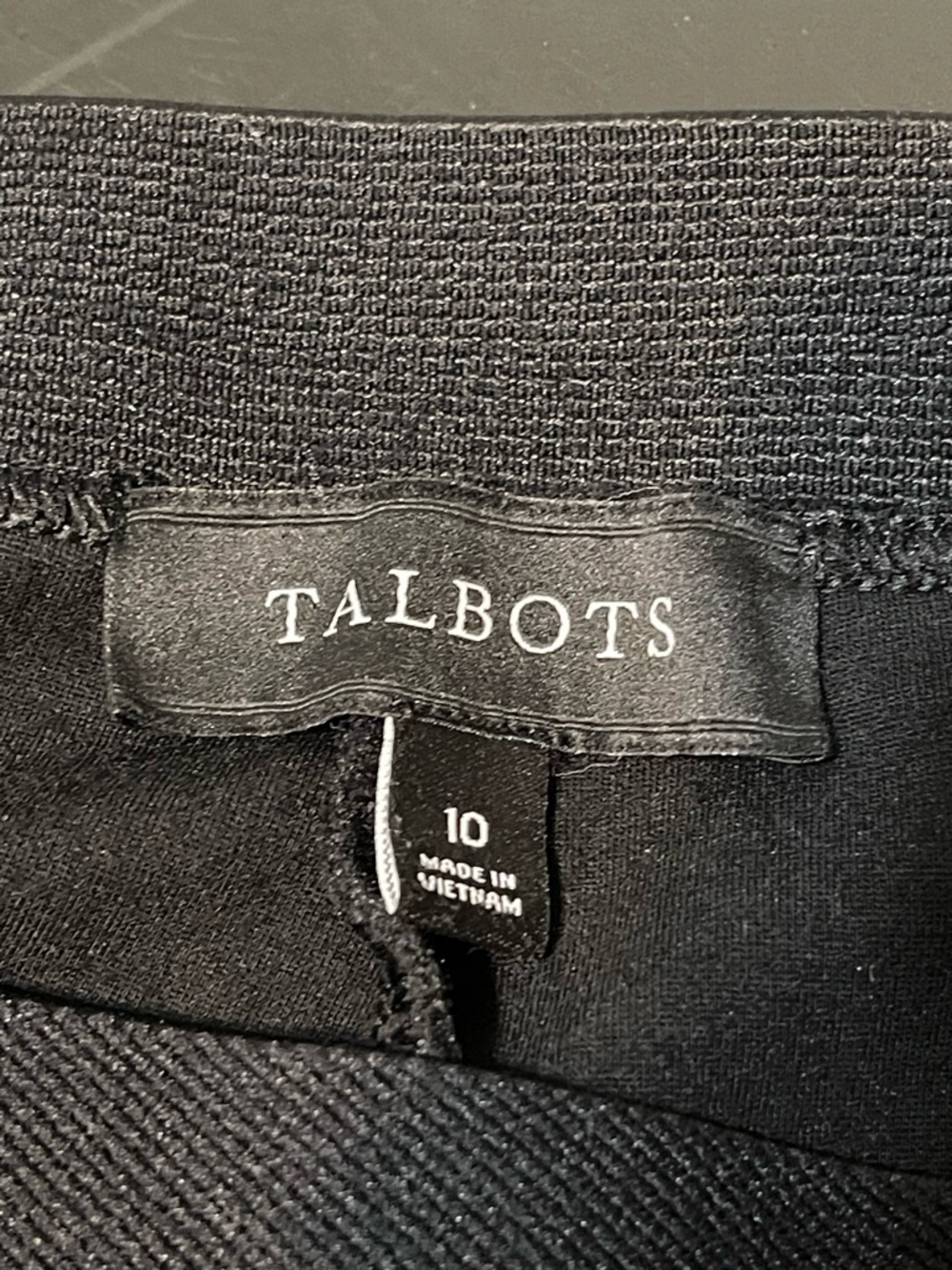 Talbots Black High-Rise Leggings - Picture 3 of 8